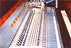 1983 Midas-Pult...
